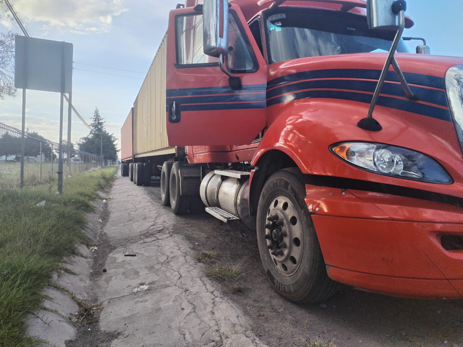 Acciones coordinadas permiten la recuperación de vehículos con reporte de robo y la detención de presuntos responsables